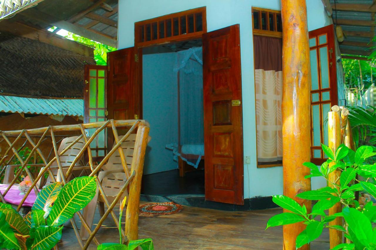 Thatched Villa Tangalle Exterior foto